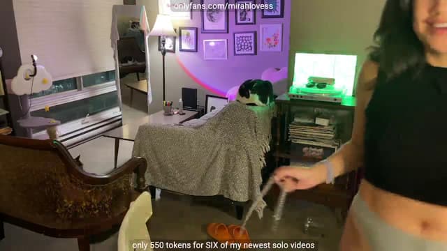 Gallery image thumbnail from Mirah's myfreecams stream on, 11/03/2024, 03:08 image 10 of 20