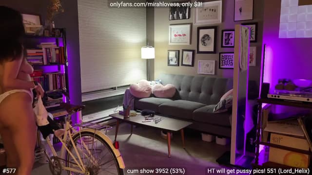 Gallery image thumbnail from Mirah's myfreecams stream on, 04/04/2025, 04:06 image 13 of 20