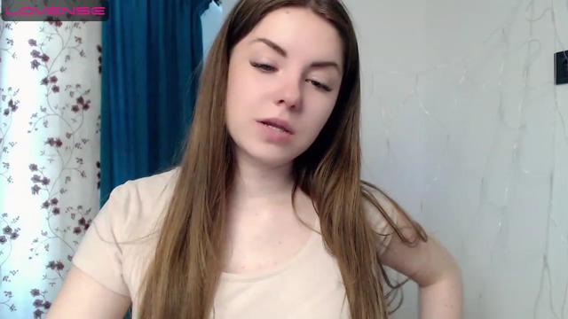 Gallery image thumbnail from Miriam_Mills's myfreecams stream on, 05/03/2023, 07:47 image 12 of 20