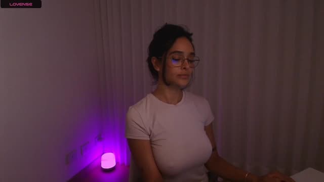 Gallery image thumbnail from Mish_'s myfreecams stream on, 11/20/2025, 05:21 image 4 of 20
