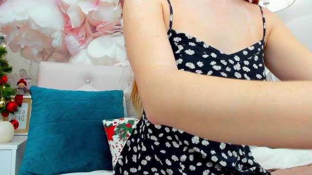 Gallery image thumbnail from MiyaFoxy's myfreecams stream on, 12/23/2023, 19:50 image 1 of 20