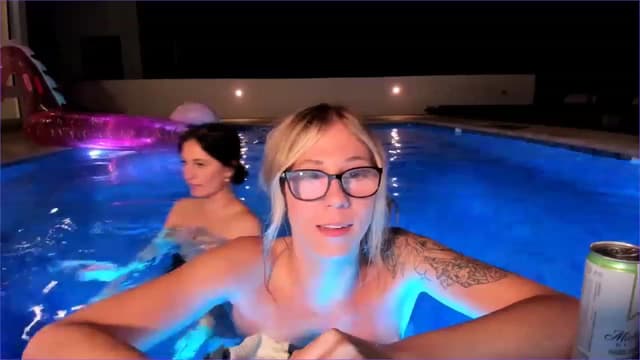 Gallery image thumbnail from Mochi's myfreecams stream on, 02/14/2023, 03:37 image 12 of 20