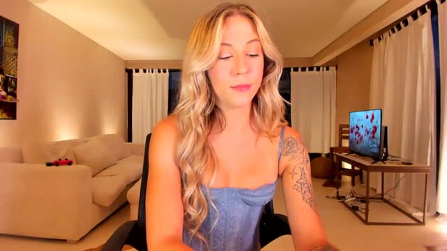Gallery image thumbnail from Mochi's myfreecams stream on, 03/17/2023, 24:56 image 6 of 20