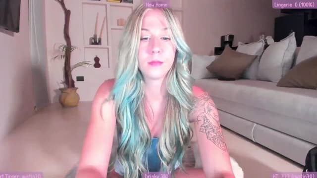 Gallery image thumbnail from Mochi's myfreecams stream on, 08/09/2023, 05:43 image 5 of 20