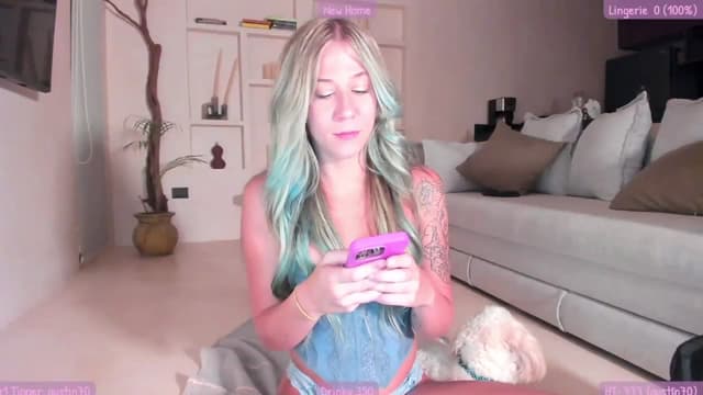 Gallery image thumbnail from Mochi's myfreecams stream on, 08/09/2023, 05:43 image 9 of 20