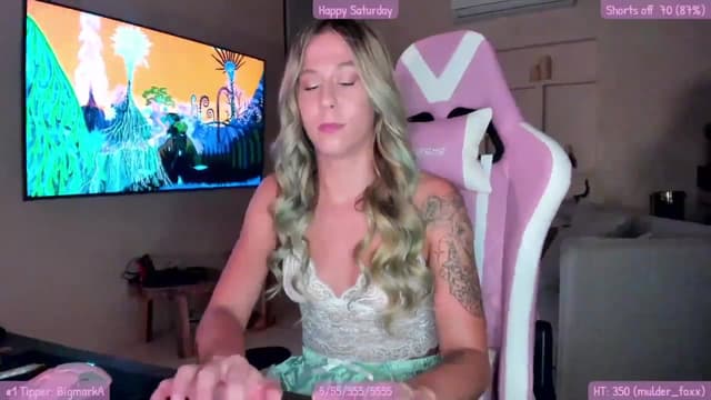 Gallery image thumbnail from Mochi's myfreecams stream on, 09/10/2023, 06:48 image 3 of 20