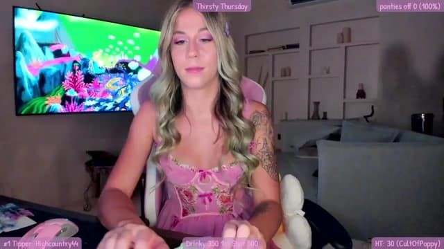 Gallery image thumbnail from Mochi's myfreecams stream on, 09/15/2023, 01:11 image 1 of 20