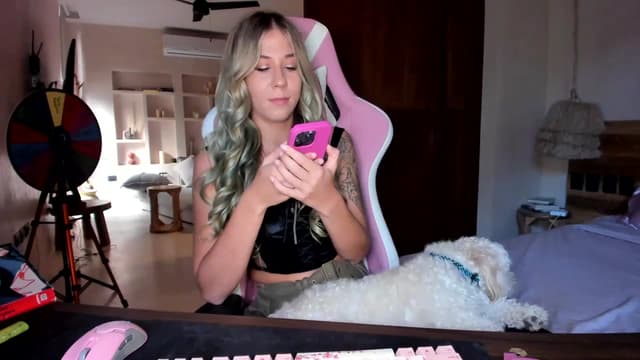 Gallery image thumbnail from Mochi's myfreecams stream on, 09/18/2023, 23:17 image 11 of 20