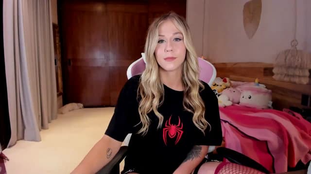 Gallery image thumbnail from Mochi's myfreecams stream on, 11/30/2023, 02:31 image 15 of 20
