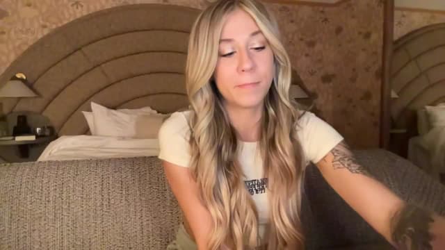 Gallery image thumbnail from Mochi's myfreecams stream on, 12/04/2023, 01:56 image 6 of 20