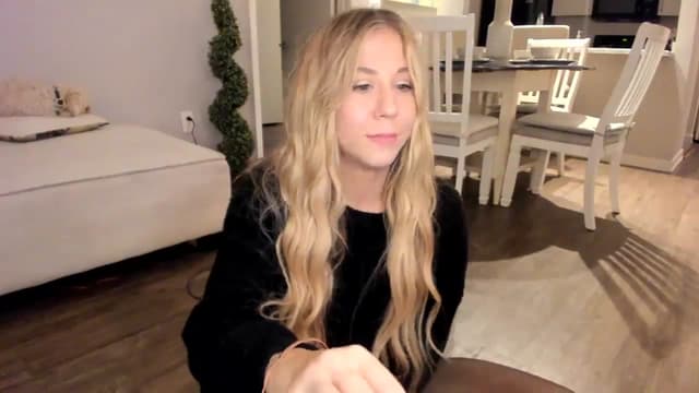 Gallery image thumbnail from Mochi's myfreecams stream on, 01/19/2024, 05:15 image 3 of 20