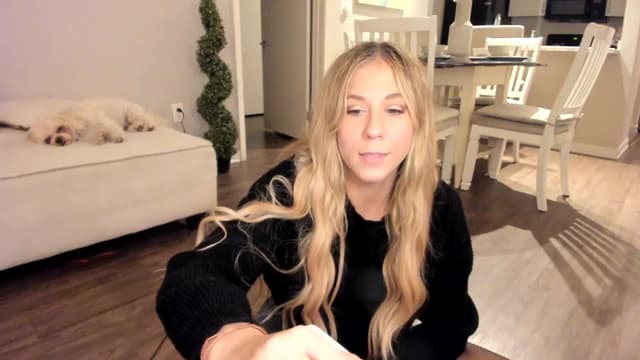 Gallery image thumbnail from Mochi's myfreecams stream on, 01/19/2024, 05:15 image 11 of 20