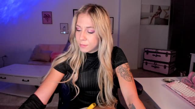Gallery image thumbnail from Mochi's myfreecams stream on, 03/24/2024, 03:21 image 12 of 20