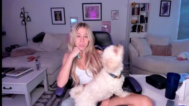 Gallery image thumbnail from Mochi's myfreecams stream on, 05/28/2024, 14:07 image 9 of 20