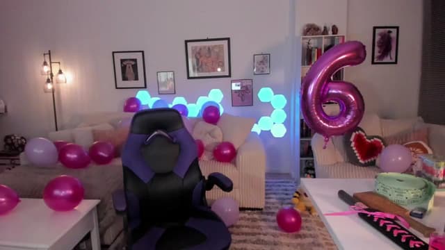 Gallery image thumbnail from Mochi's myfreecams stream on, 07/02/2024, 05:11 image 1 of 20
