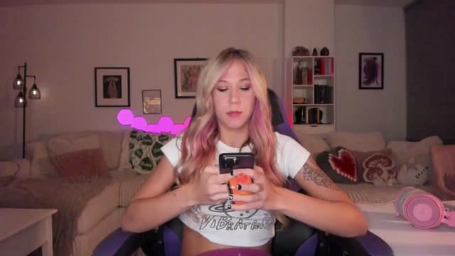 Gallery image thumbnail from Mochi's myfreecams stream on, 07/16/2024, 11:07 image 7 of 20