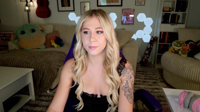 Gallery image thumbnail from Mochi's myfreecams stream on, 08/10/2024, 03:37 image 3 of 20
