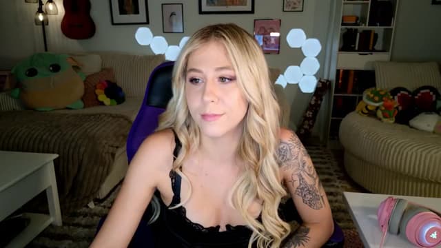 Gallery image thumbnail from Mochi's myfreecams stream on, 08/10/2024, 03:37 image 12 of 20