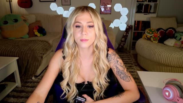 Gallery image thumbnail from Mochi's myfreecams stream on, 08/10/2024, 06:22 image 12 of 20