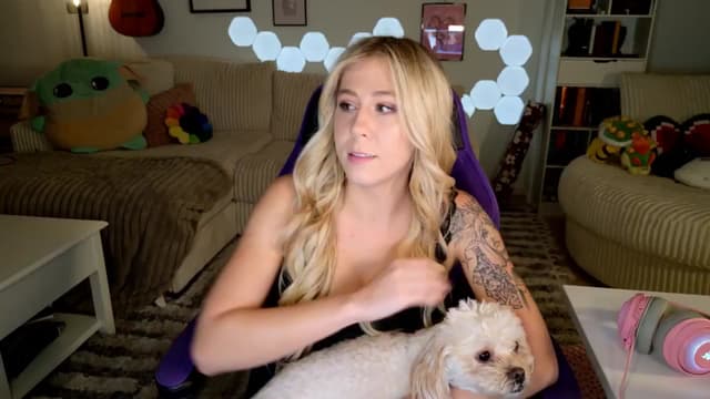 Gallery image thumbnail from Mochi's myfreecams stream on, 08/10/2024, 06:22 image 3 of 20
