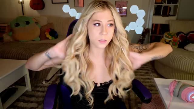 Gallery image thumbnail from Mochi's myfreecams stream on, 08/10/2024, 06:22 image 2 of 20