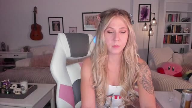 Gallery image thumbnail from Mochi's myfreecams stream on, 10/02/2024, 07:02 image 4 of 20