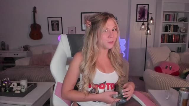 Gallery image thumbnail from Mochi's myfreecams stream on, 10/02/2024, 07:02 image 3 of 20