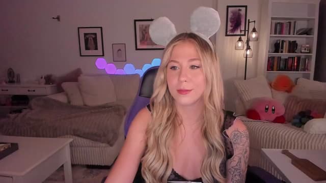 Gallery image thumbnail from Mochi's myfreecams stream on, 10/11/2024, 06:21 image 3 of 20