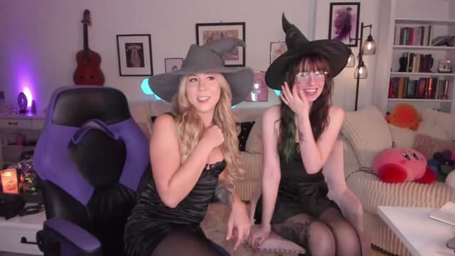 Gallery image thumbnail from Mochi's myfreecams stream on, 10/13/2024, 08:08 image 1 of 20