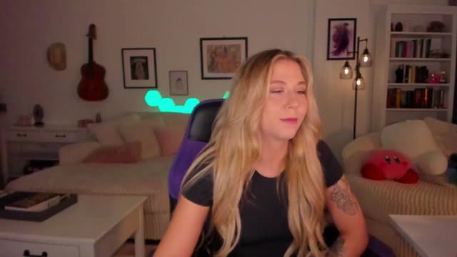 Gallery image thumbnail from Mochi's myfreecams stream on, 11/04/2024, 07:18 image 3 of 20