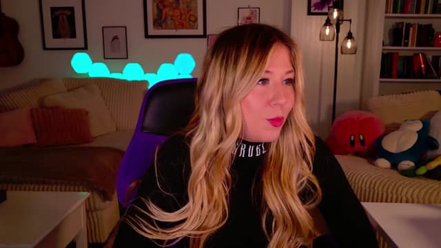 Gallery image thumbnail from Mochi's myfreecams stream on, 12/02/2024, 01:07 image 13 of 20