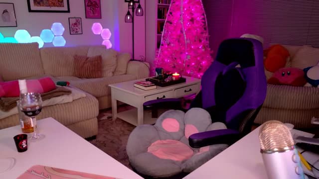 Gallery image thumbnail from Mochi's myfreecams stream on, 12/15/2024, 05:34 image 17 of 20