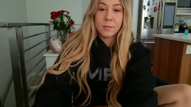 Gallery image thumbnail from Mochi's myfreecams stream on, 02/19/2025, 22:53 image 1 of 20