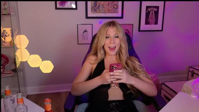 Gallery image thumbnail from Mochi's myfreecams stream on, 06/03/2025, 05:24 image 11 of 20