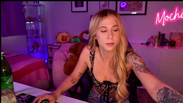 Gallery image thumbnail from Mochi's myfreecams stream on, 06/11/2026, 22:07 image 20 of 20