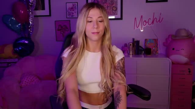 Gallery image thumbnail from Mochi's myfreecams stream on, 07/07/2026, 05:23 image 11 of 20