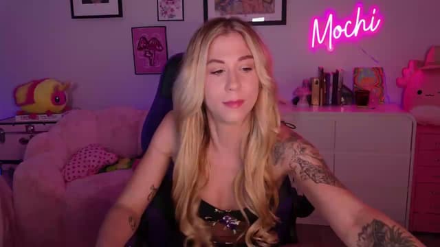 Gallery image thumbnail from Mochi's myfreecams stream on, 07/28/2026, 01:00 image 7 of 20