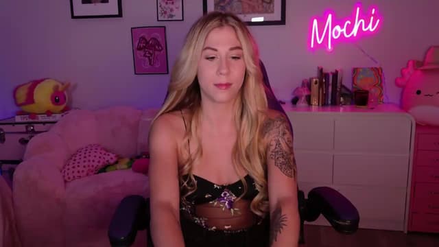 Gallery image thumbnail from Mochi's myfreecams stream on, 07/28/2026, 01:00 image 5 of 20