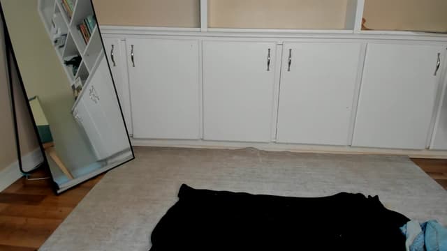 Gallery image thumbnail from Mommy's myfreecams stream on, 12/04/2024, 19:34 image 2 of 20