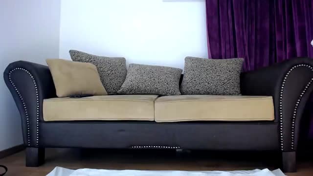 Gallery image thumbnail from NIVEA's myfreecams stream on, 10/15/2024, 15:11 image 19 of 20