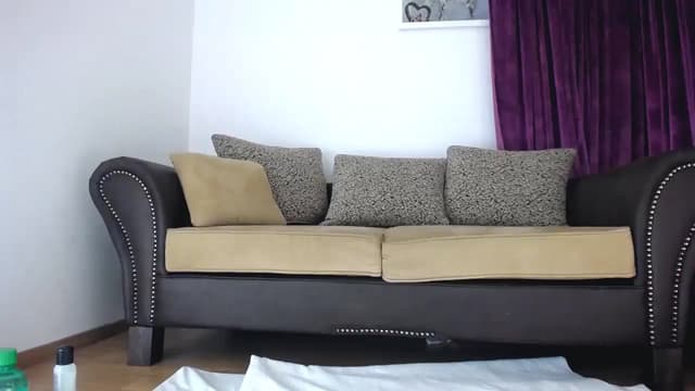 Gallery image thumbnail from NIVEA's myfreecams stream on, 10/19/2024, 17:45 image 14 of 20