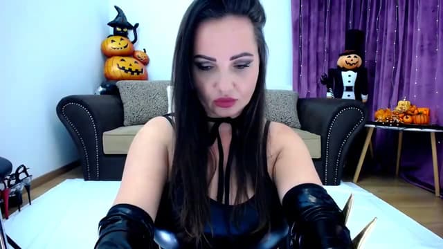 Gallery image thumbnail from NIVEA's myfreecams stream on, 10/26/2025, 16:27 image 9 of 20