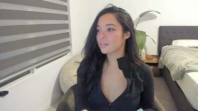 Gallery image thumbnail from Nami_'s myfreecams stream on, 08/05/2023, 05:50 image 6 of 20