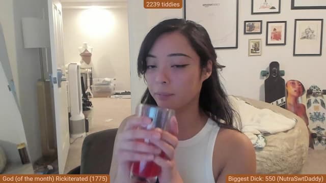 Gallery image thumbnail from Nami_'s myfreecams stream on, 01/07/2024, 05:32 image 2 of 20