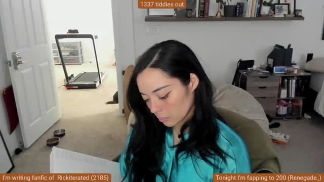 Gallery image thumbnail from Nami_'s myfreecams stream on, 04/20/2025, 08:00 image 16 of 20