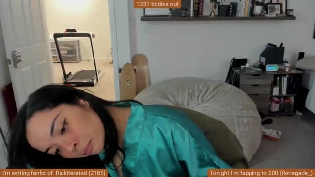 Gallery image thumbnail from Nami_'s myfreecams stream on, 04/20/2025, 08:00 image 18 of 20