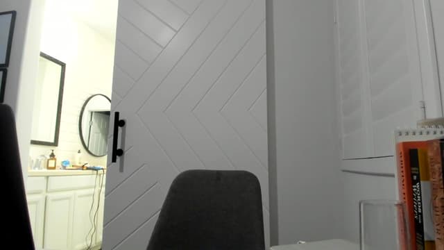 Gallery image thumbnail from Nami_'s myfreecams stream on, 06/12/2025, 07:24 image 13 of 20