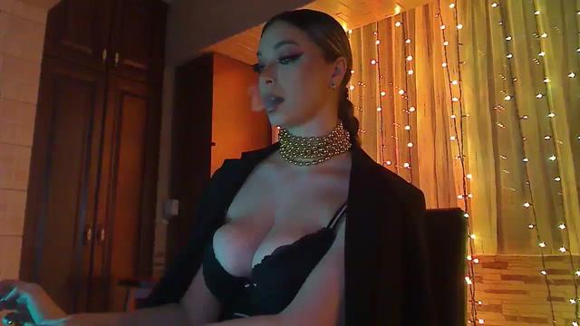 Gallery image thumbnail from No_bo_dy's myfreecams stream on, 01/17/2024, 01:12 image 7 of 20