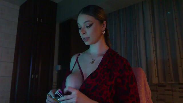 Gallery image thumbnail from No_bo_dy's myfreecams stream on, 01/29/2024, 02:43 image 16 of 20