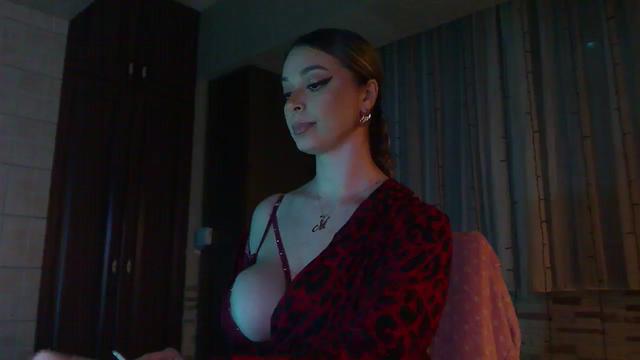 Gallery image thumbnail from No_bo_dy's myfreecams stream on, 01/29/2024, 02:43 image 3 of 20